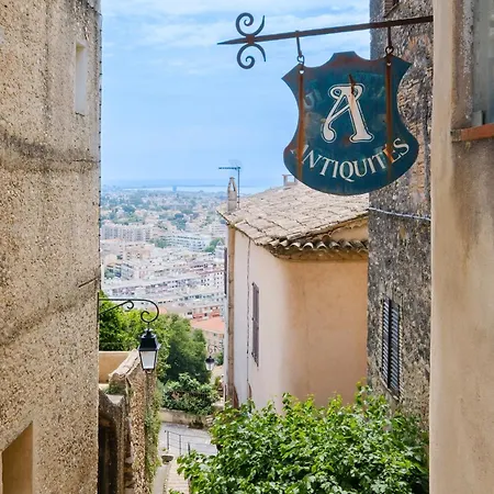 Grimaldi 3* كانيو سور مير