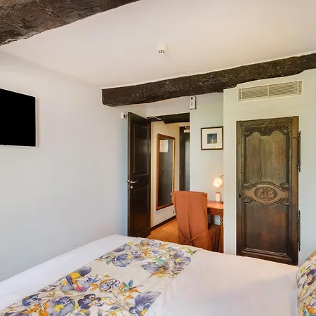 Grimaldi Couette-café Cagnes-sur-Mer