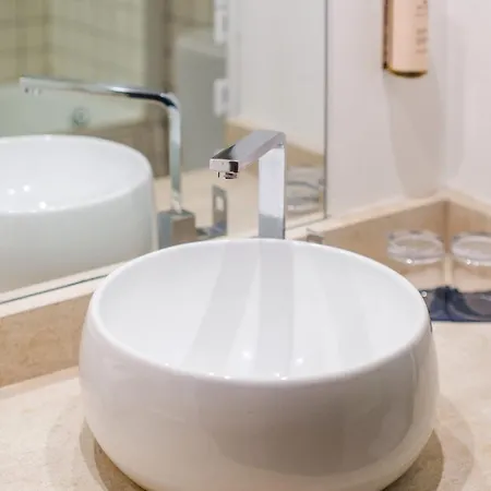 Grimaldi فندق مبيت وإفطار كانيو سور مير