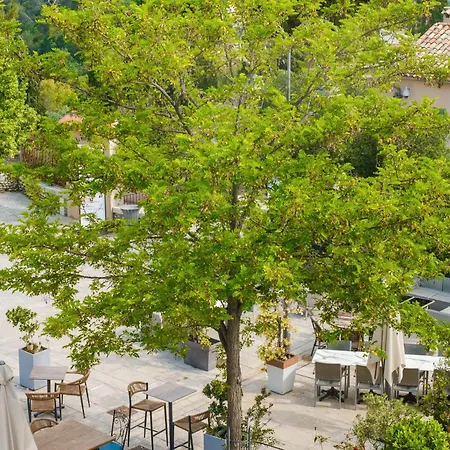 Grimaldi Couette-café 3*